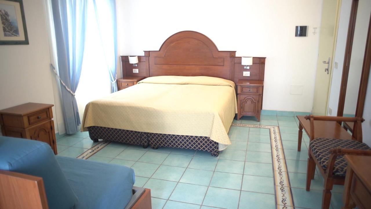 Isolabella Hotel Ventotene